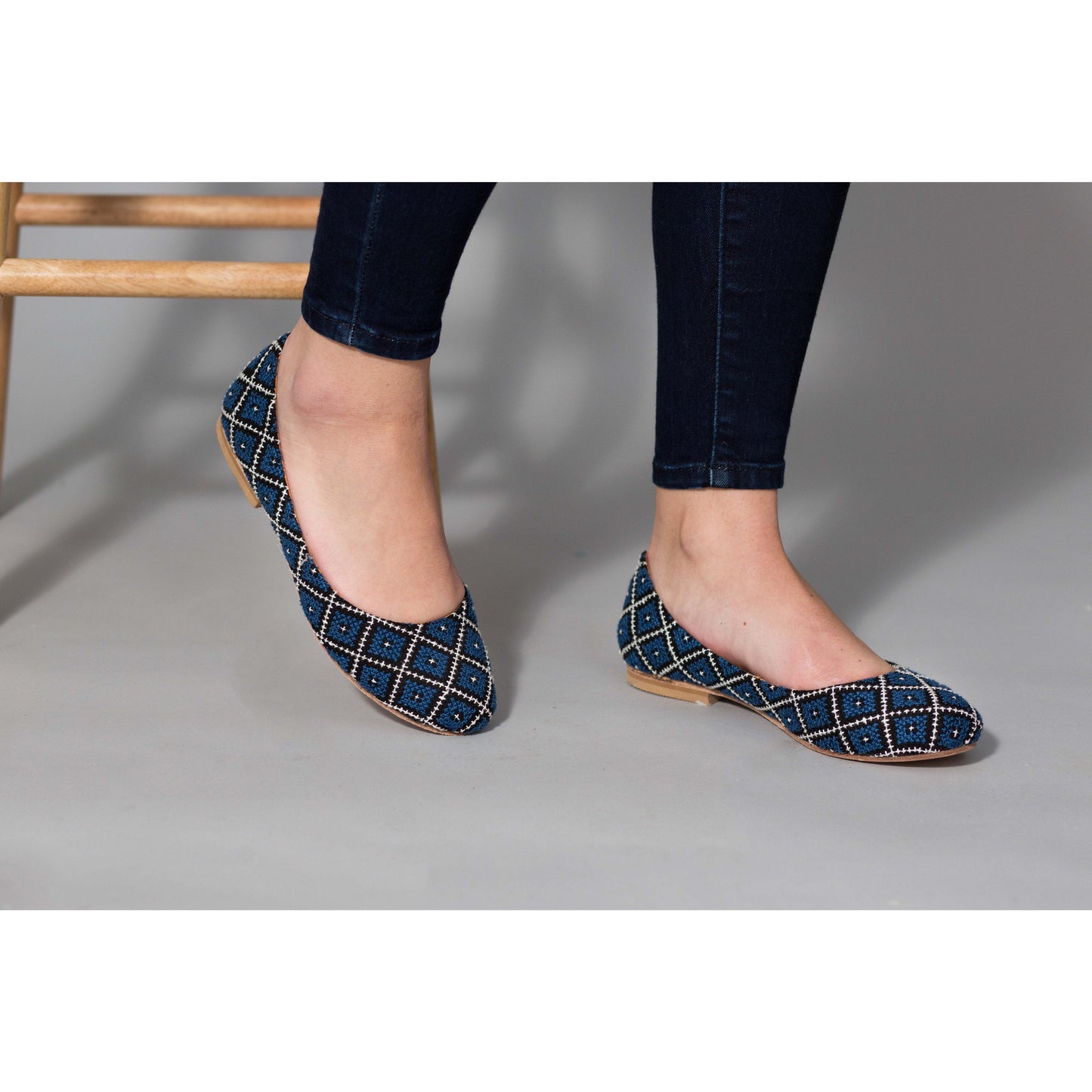 The Tatreez Flat - Sapphire Blue